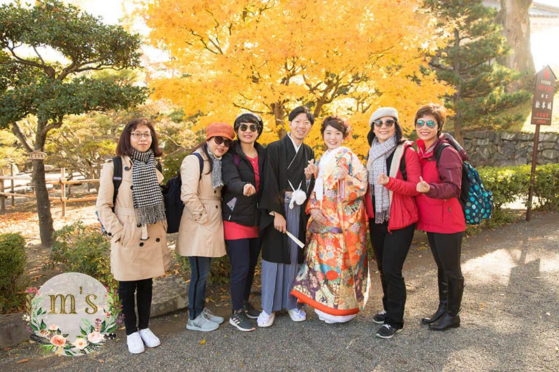 紅葉の松本城での撮影