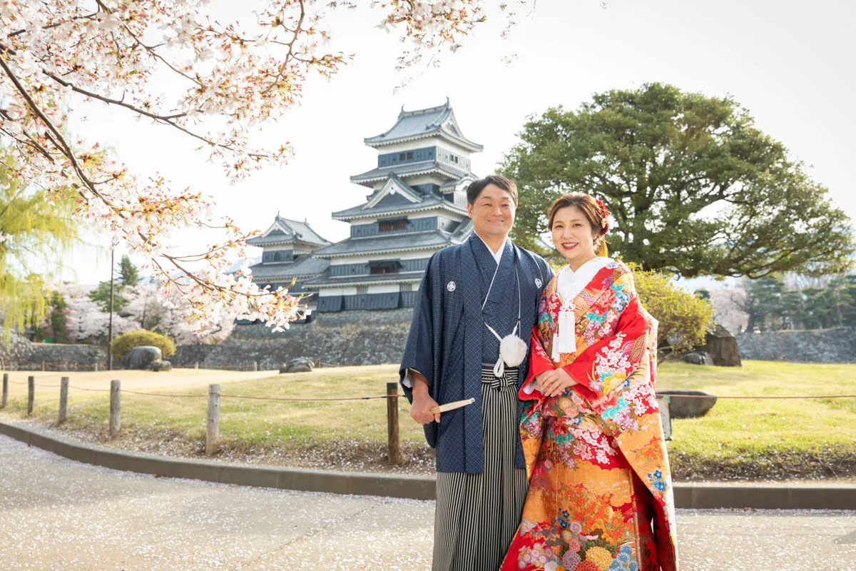 松本城での桜の和装前撮り｜春のロケーション撮影