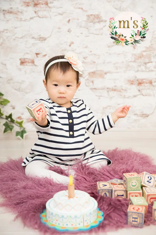 １歳の女の子バースデーフォト