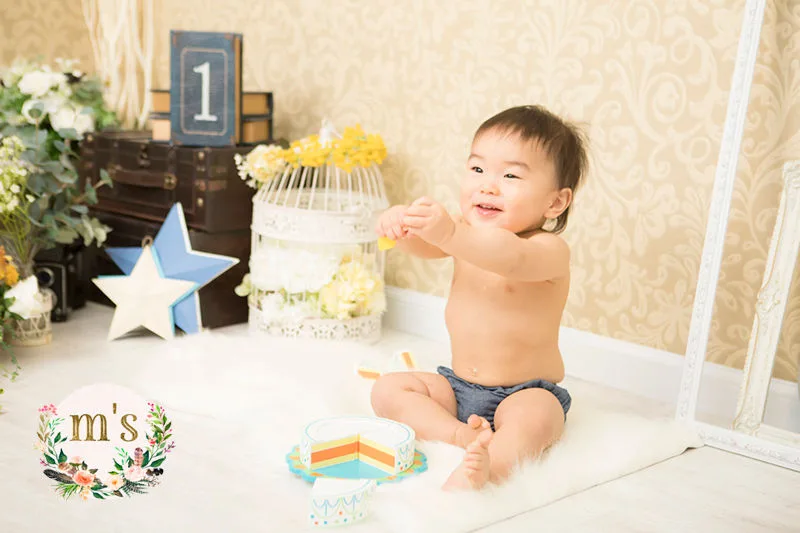 スタジオにて１歳のお誕生日