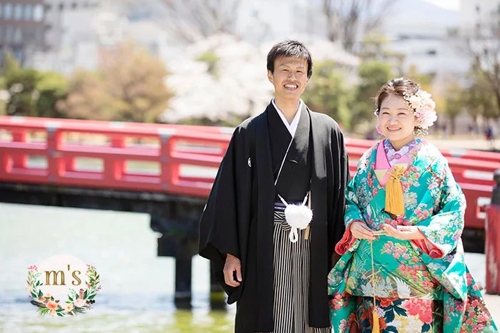 桜と松本城